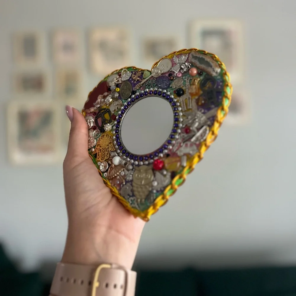 Handcrafted Heart Mirror – Unique Mexican Folk Art Decor, One-of-a-Kind✨